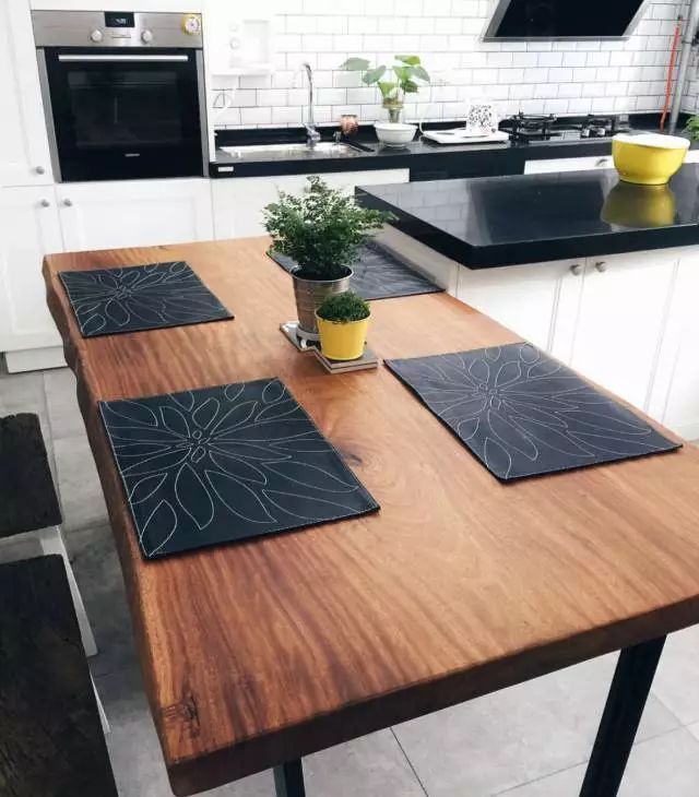 室內養(yǎng)綠植可以增加濕度嗎_室內養(yǎng)綠植可以凈化空氣嗎_可以室內養(yǎng)的綠植